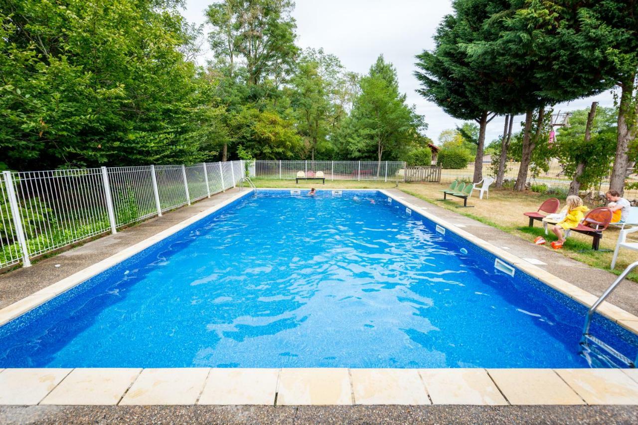 Chambres D'Hotes Domaine Du Bourg Gannay-sur-Loire Ngoại thất bức ảnh
